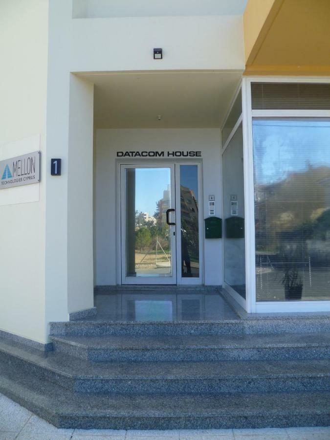 Datacom Guest House Nikosia Exterior foto